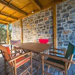 Terra Zeus - Wooden House Beachfront