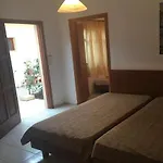 Litsa Efi
