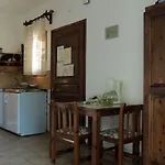 Effi Apartments