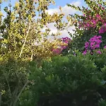 Valia Apartments - Exohiko