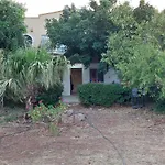 Christin P House With A Large Yard And Parking