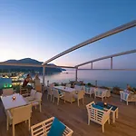 Cooee Corissia Harmony Hotel