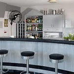 Alantha Apartments