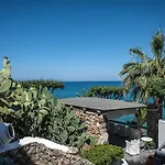 Skajado Cottages & Apartments