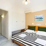 Radamanthy'S Hotel Apartments