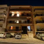Cretan Sea View Apt 10Mins To Beach, Old Town, City