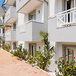 Vagelis Comfort Apartments