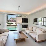 Amara Villas