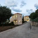 Maroulas Villa Estate