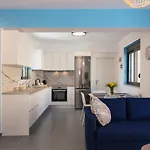 Greek Sky - New Modern Apartment With Shared Pool