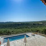 Villa Daya