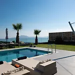 Villa Niolos I