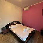 Family Getaway Close The Sea