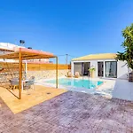 Villa Selena By Villa Plus