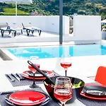 Villa Paradiso Tria