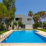 Villa Margarita With Private Tennis Court And Pool
