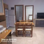 George Apartment Andys Plaza
