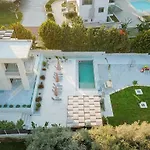 Chris & Stratos Estate. Sea View Villa Near Chania City.