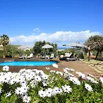 Sofia'S Sunny Home + Private Pool + Gym