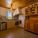 Villa Tzitzifes