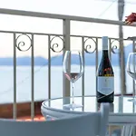 Libra Sea View Apartments By Estia