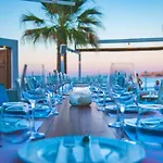 Cavo Seaside Suites (Adults Only)