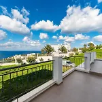 Villa Apanema
