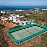 Villa Gardenia, Villa De Luxe Avec Piscine A Debordement