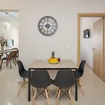 Downtown Guesthouse By Estia