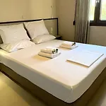 Studio At Beautiful Beach Kouremenos