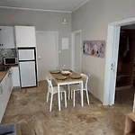 Sweet Smile Apartment