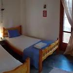 Sunny House 2 Minutes From The Sea!