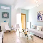 Cozy Central Apartment A Few Steps From The Beach