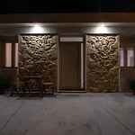 Chrisa'S Detached Property Near Center With Parking