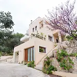 Villa Eleanore