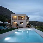 Triopetra Luxury Villas Panagia