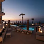 Petradi Beach Lounge Hotel