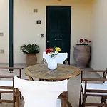 Ninas Place, 5Min On Foot From The Beach