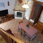 Traditional Guest House Efcharis