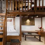Anassa 1 City Centre House