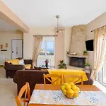 Villa Cretopia - Seaview - 3Br