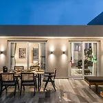 Maison Aqua Suite With Private Mini Pool Jacuzzi