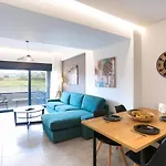 Dione Seaside Apartments