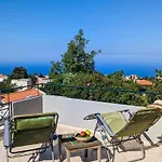 Villa Yvone