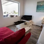 Art_Emis Casa