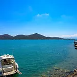 Marilena Seaside House