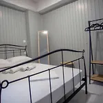 Johns Studio - Venetian Port