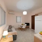 Evangelia'S Cozy Flat