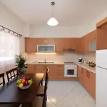 Evangelia'S Cozy House