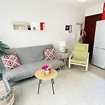 Cozy Nest - 2Min To Beach, 6Min Walk To Old Town